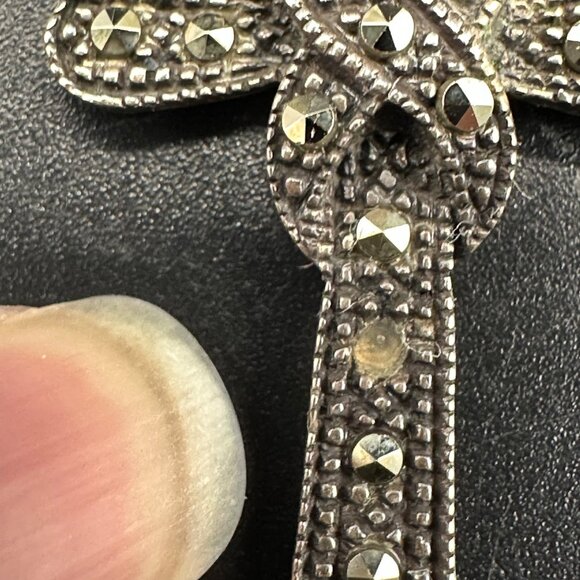 Vintage Sterling Silver Marcasite Knot Cross Pendant 925 One Missing Stone - Picture 5 of 7